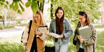 7 Best Online Electrical Engineering Degrees for Careers in Smart Systems and Energy Innovation